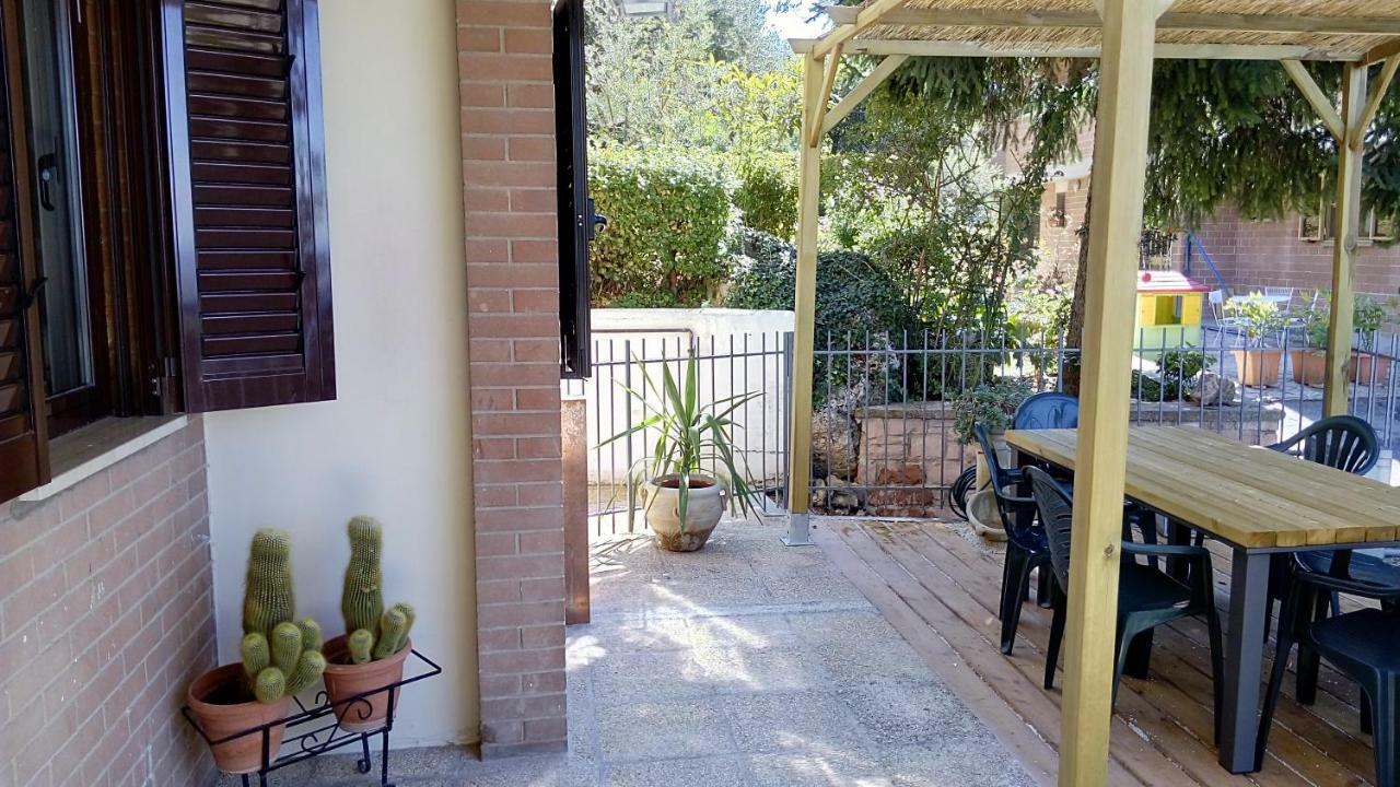 Appartamento La Giunchiglia Ασίζη Εξωτερικό φωτογραφία